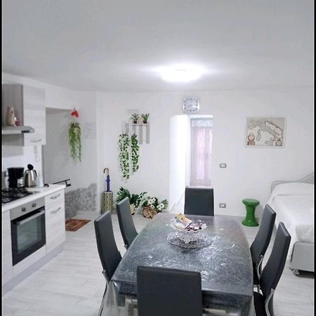 Nunzia'S House Napoli Apartment Luaran gambar
