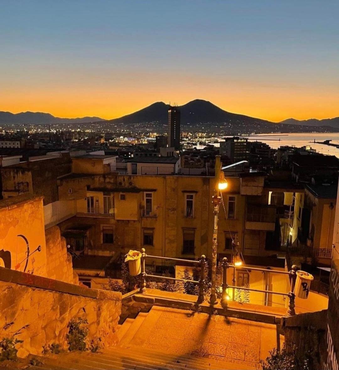 Nunzia'S House Napoli Apartment Luaran gambar